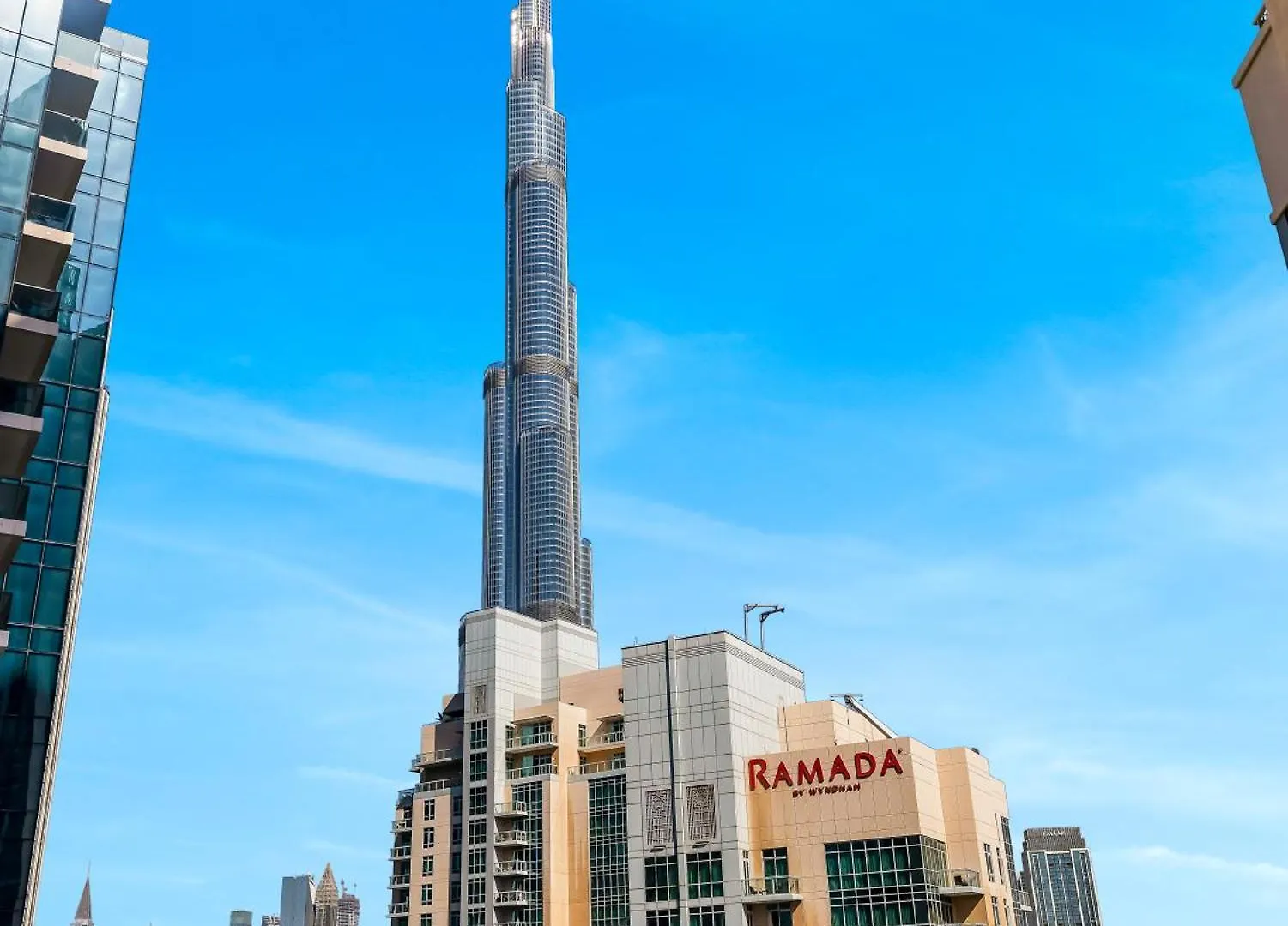 3Br With Gaming Lounge, Burj Khalifa, Fountain View Apartment Dubai 0*,